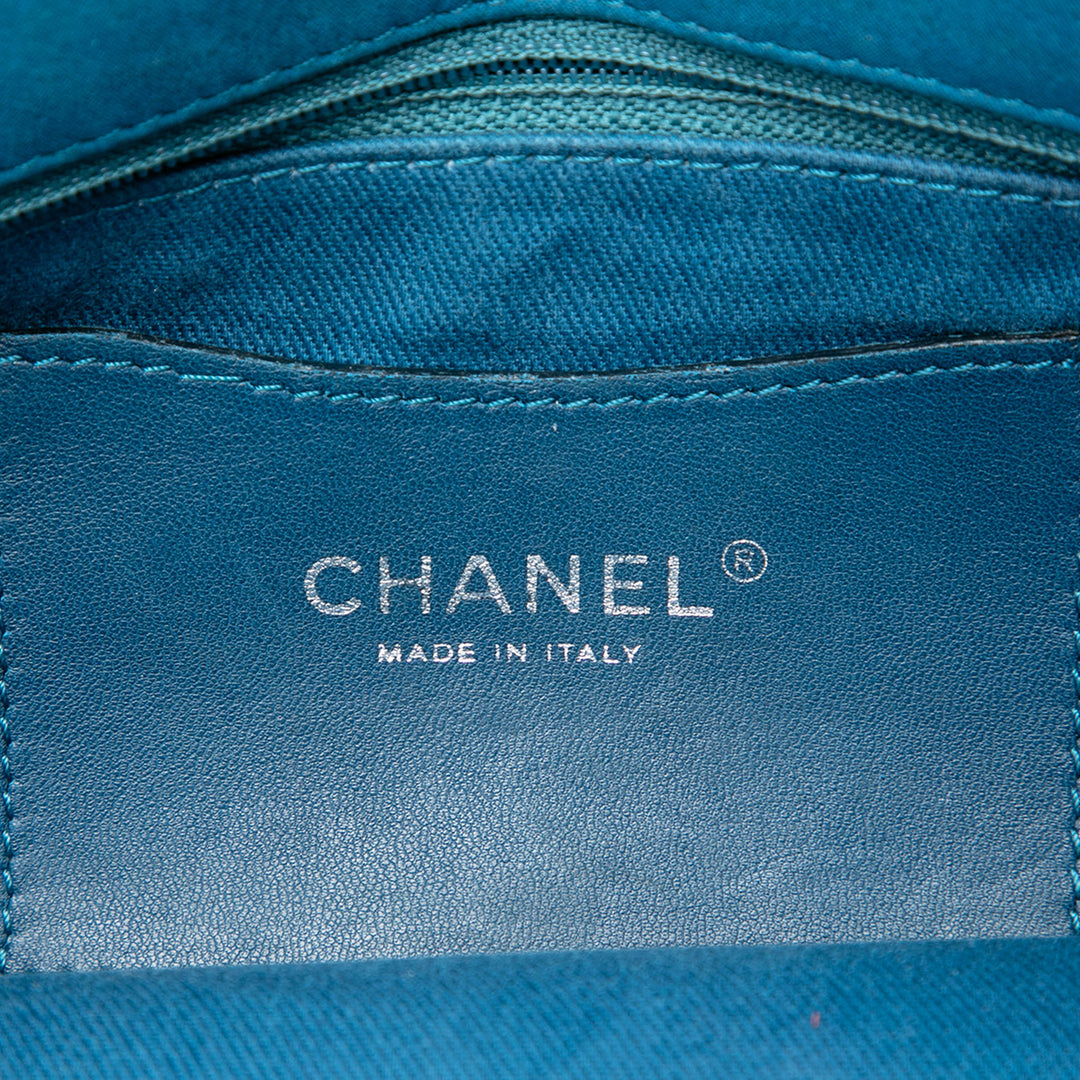 Chanel Sac porté épaule Just Mademoiselle bowling Petit Bleu – vue 5 – GABY PARIS