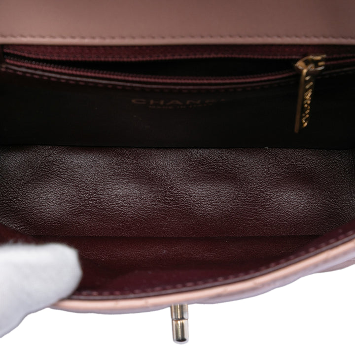 Chanel Mini Matelassé Cuir d’agneau Two Tone Day à rabat