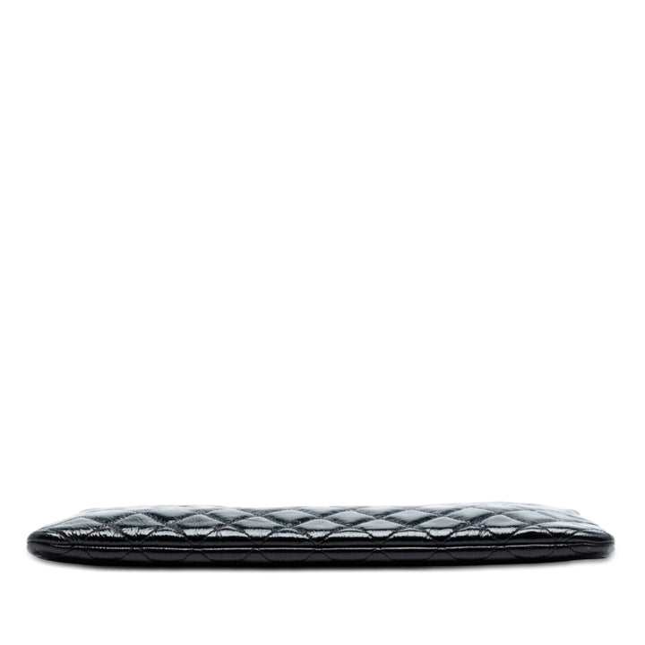 Chanel Large Matelassé Cuir verni O Étui Pochette