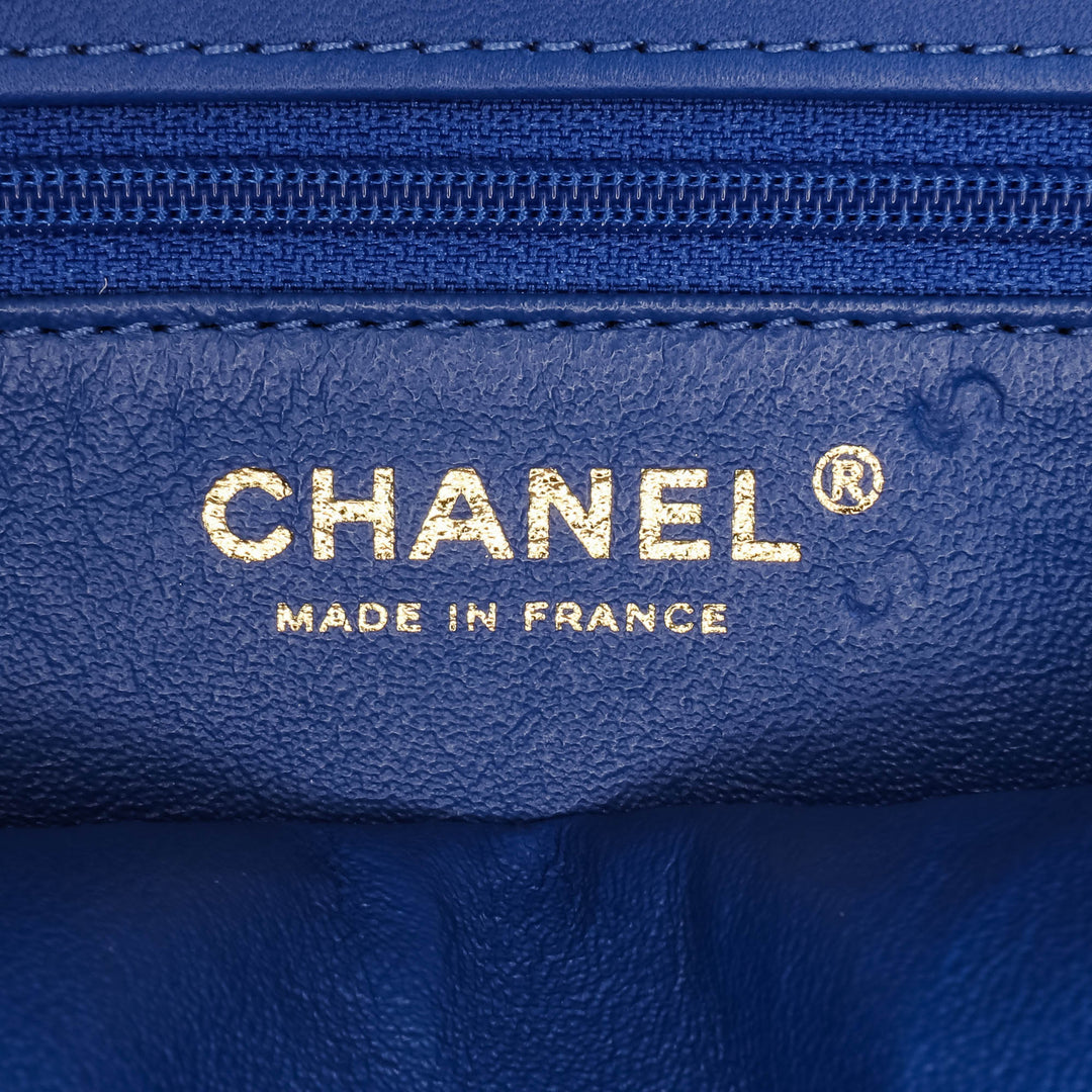 Medium Quilted Metallic Lambskin CC Chic Double Flap Blue - Gaby Paris