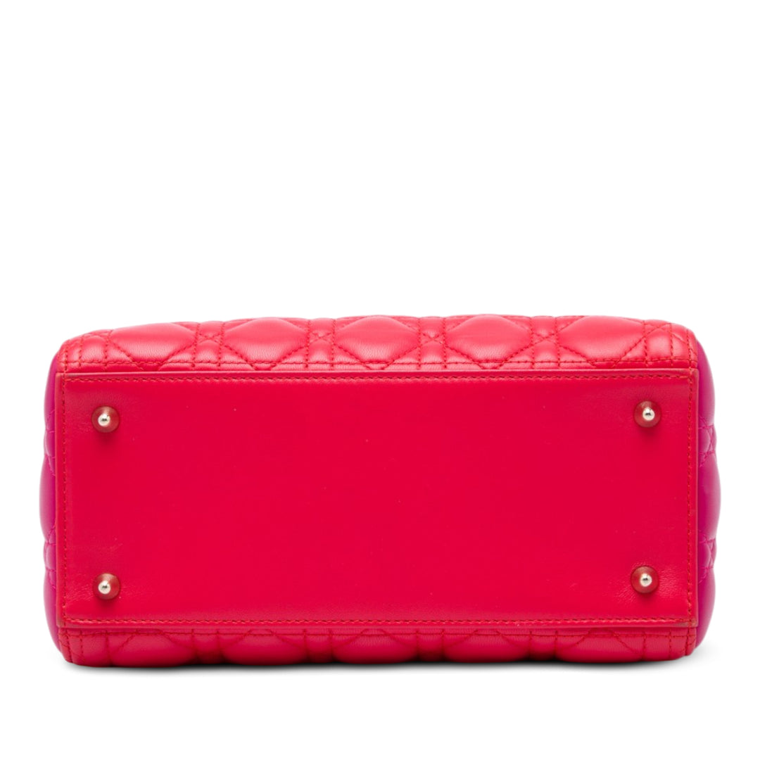 Dior Sac à main Lady Dior Bicolore Cannage Moyen Cuir d'agneau Rose – vue 3 – GABY PARIS