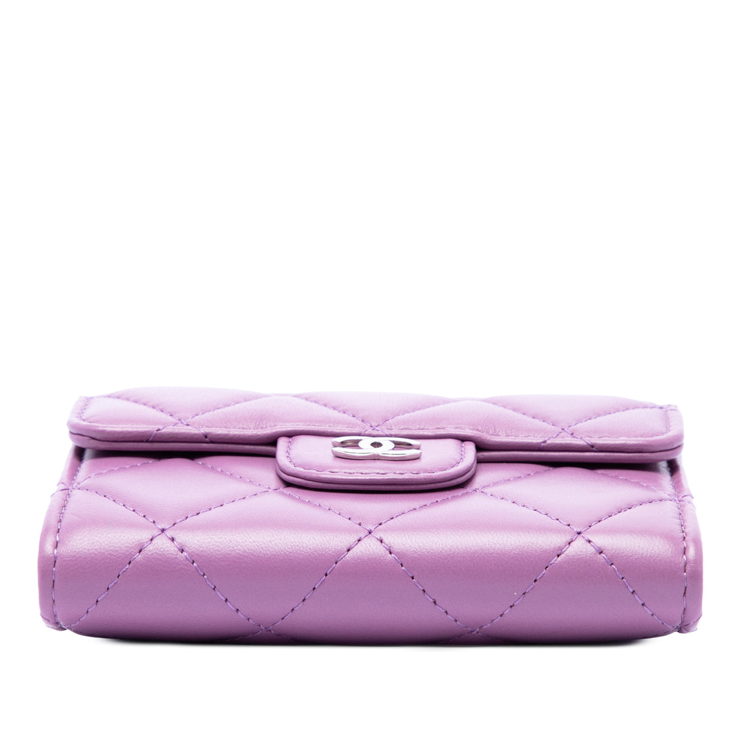 CC Matelassé à rabat Porte-cartes avec chaîne Cuir d'agneau Violet