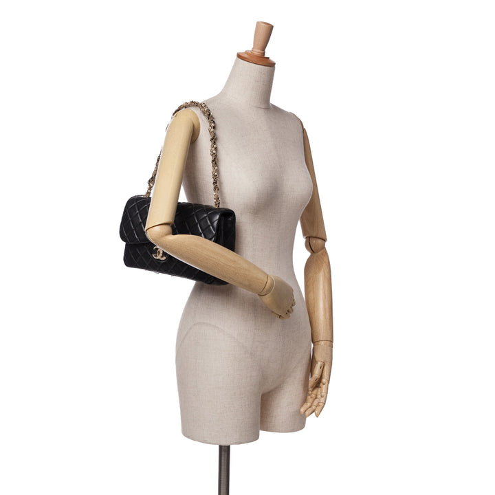 Medium Quilted Lambskin Westminster Pearl Flap Black - Gaby Paris