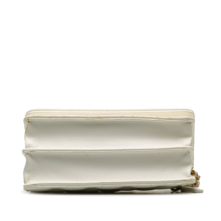 Romance Lambskin Wallet On Chain White - Gaby Paris