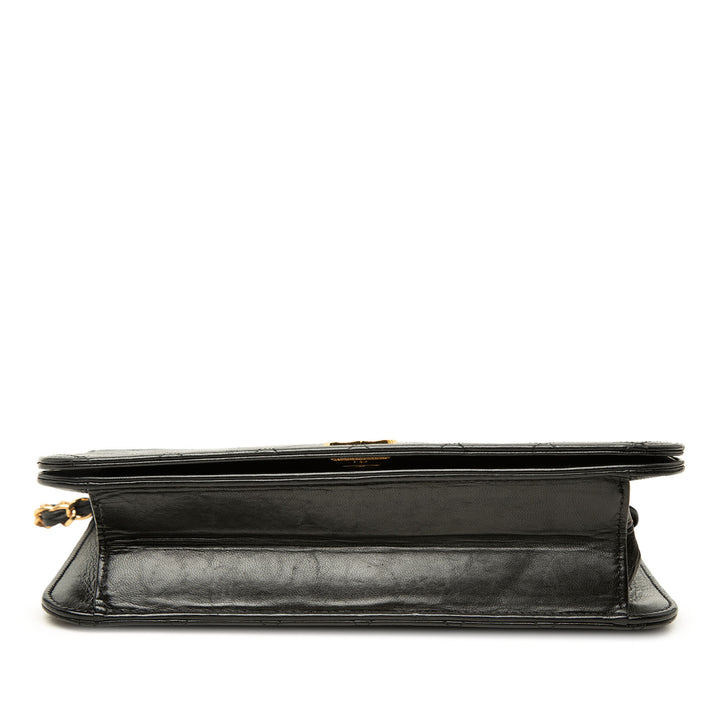 Chanel Sac bandoulière CC Matelassé Rabat intégral Moyen Cuir d'agneau Noir – vue 3 – GABY PARIS