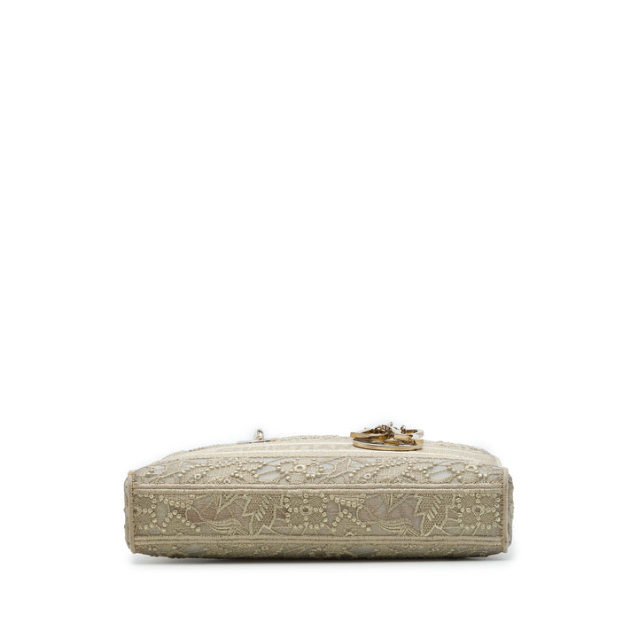 Dior brodé Lace 3D Macrame Lady D Joy Moyen Beige – vue 3 – GABY PARIS