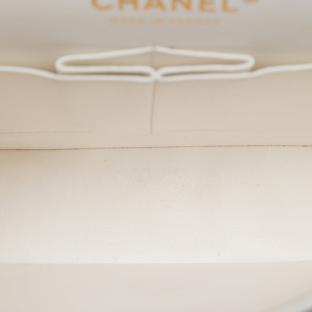 Chanel Classic Double rabat Petit Cuir caviar Blanc