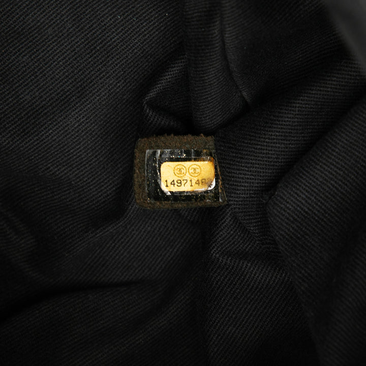 Chanel Large Metallic Caviar Half Moon à rabat
