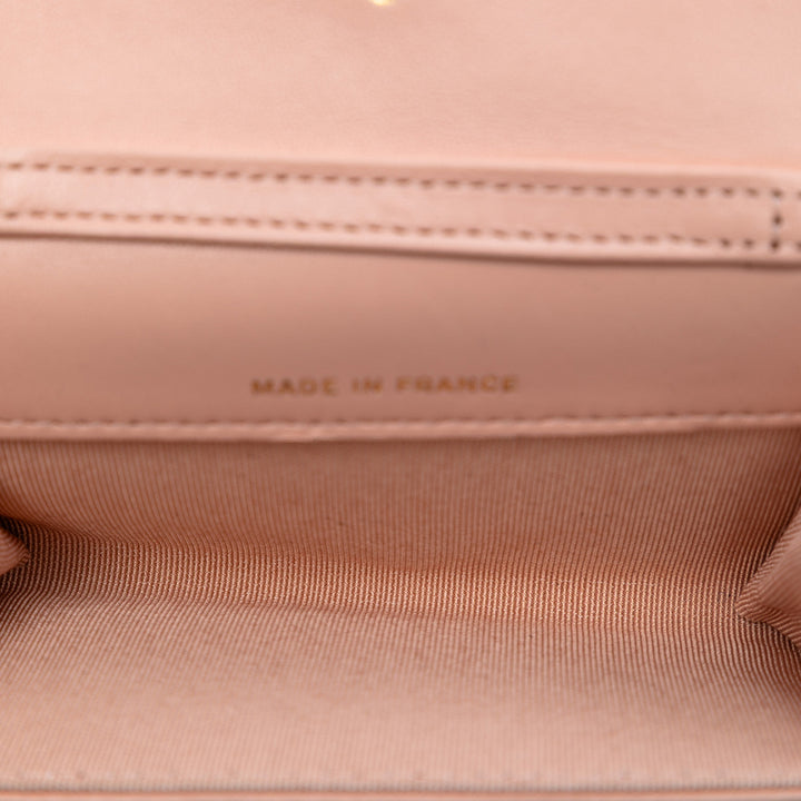 Chanel CC Matelassé Cuir d’agneau à rabat Card Holder on Chain