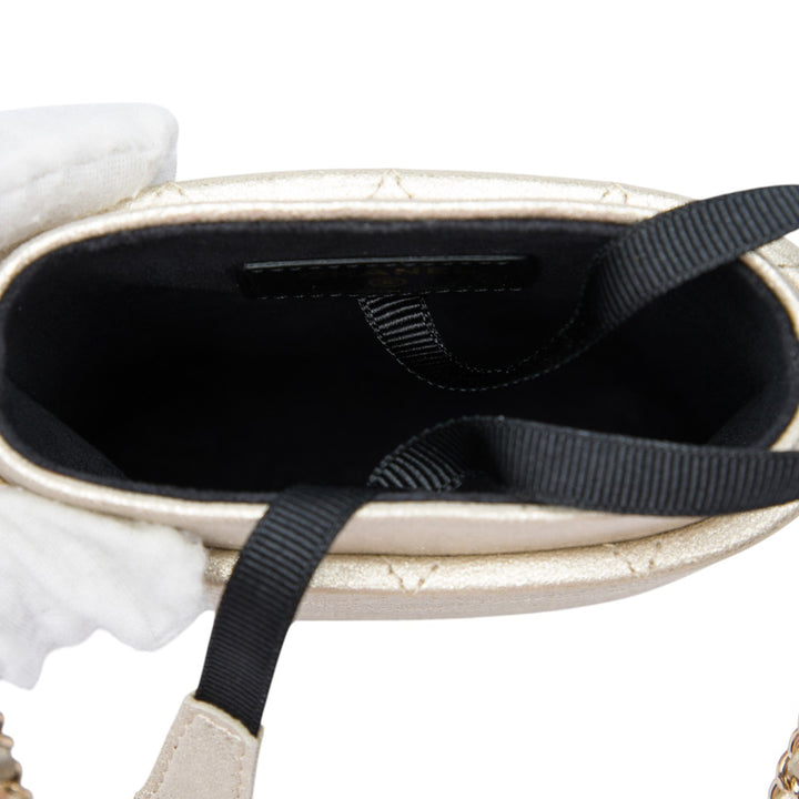 CC Matelassé Métallisé Sac rond à chaîne Étui téléphone Cuir d'agneau Doré