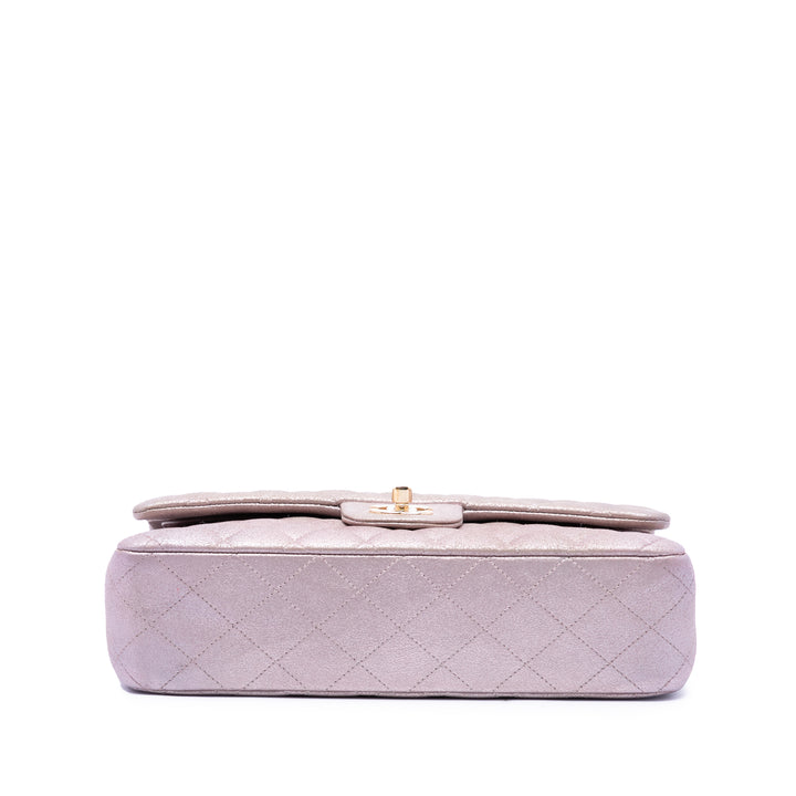 Chanel Classic Irisé Double rabat Moyen Cuir d'agneau Rose – vue 3 – GABY PARIS