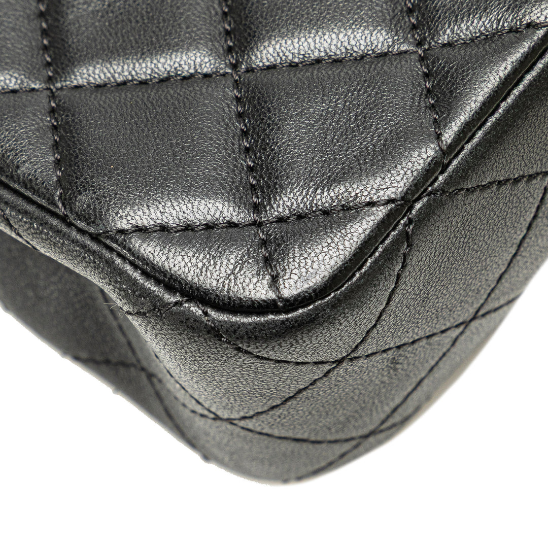 Medium Quilted Lambskin Westminster Pearl Flap Black - Gaby Paris