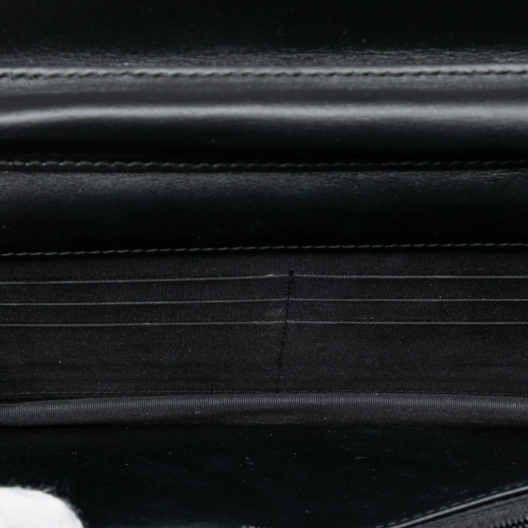 Chanel Matelassé brillant vieilli Cuir de veau Boy Wallet on Chain