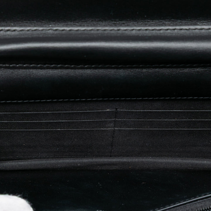 Chanel Matelassé brillant vieilli Cuir de veau Boy Wallet on Chain