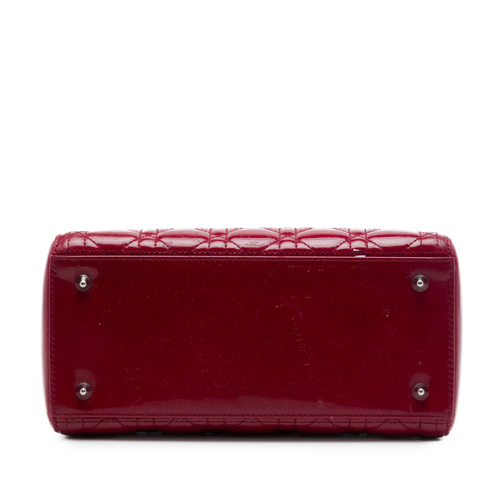 Dior Sac à main Lady Dior Cannage Moyen Rouge – vue 3 – GABY PARIS