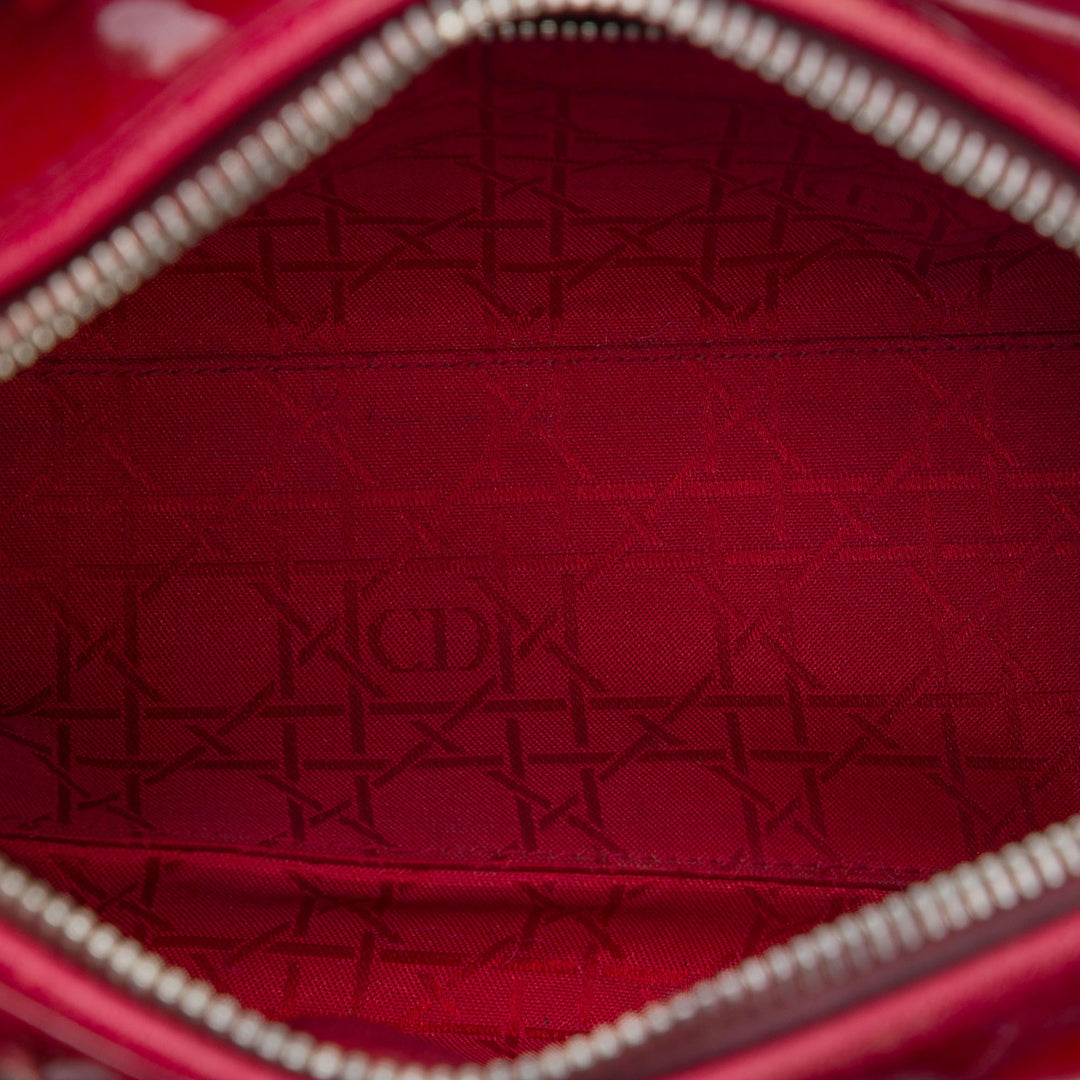 Dior Sac à main Lady Dior Cannage Moyen Rouge – vue 4 – GABY PARIS