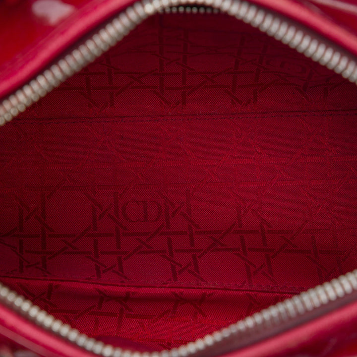 Dior Sac à main Lady Dior Cannage Moyen Rouge – vue 4 – GABY PARIS