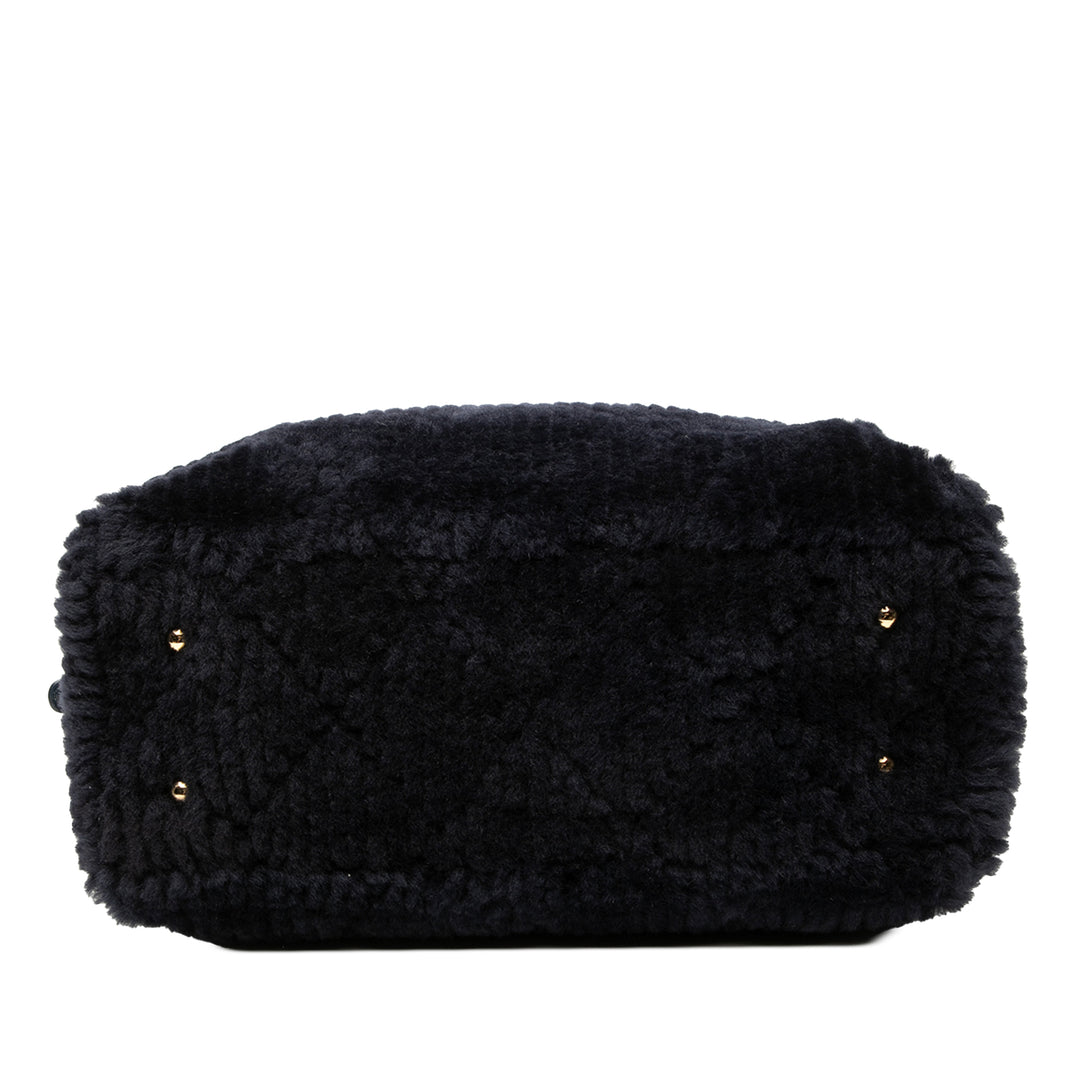 Chanel Coco Neigh Matelassé Shearling Sac bowling Grand Matière naturelle