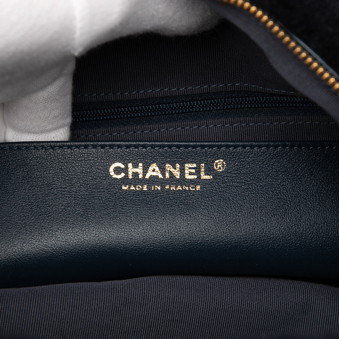 Chanel Coco Neigh Matelassé Shearling Sac bowling Grand Matière naturelle