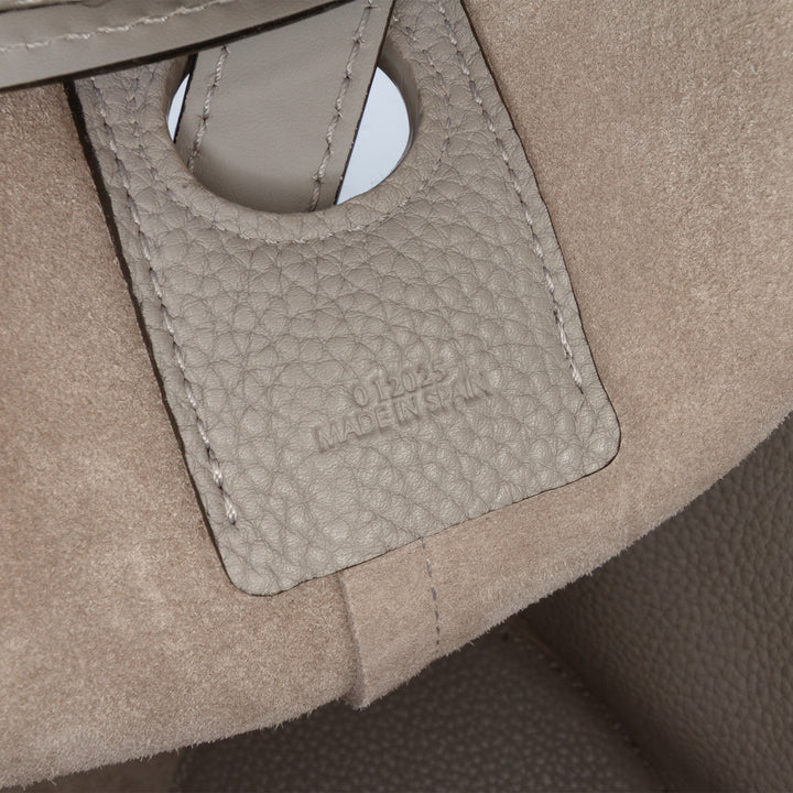 LOEWE Medium Cuir Balloon Bucket Bag Gris – GABY PARIS Authentique