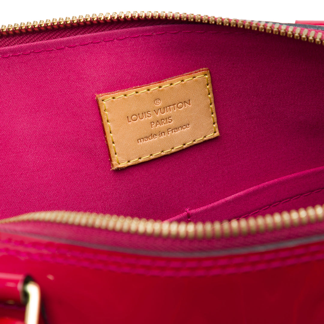 Louis Vuitton Alma PM Cuir verni Monogram Rose – vue 5 – GABY PARIS