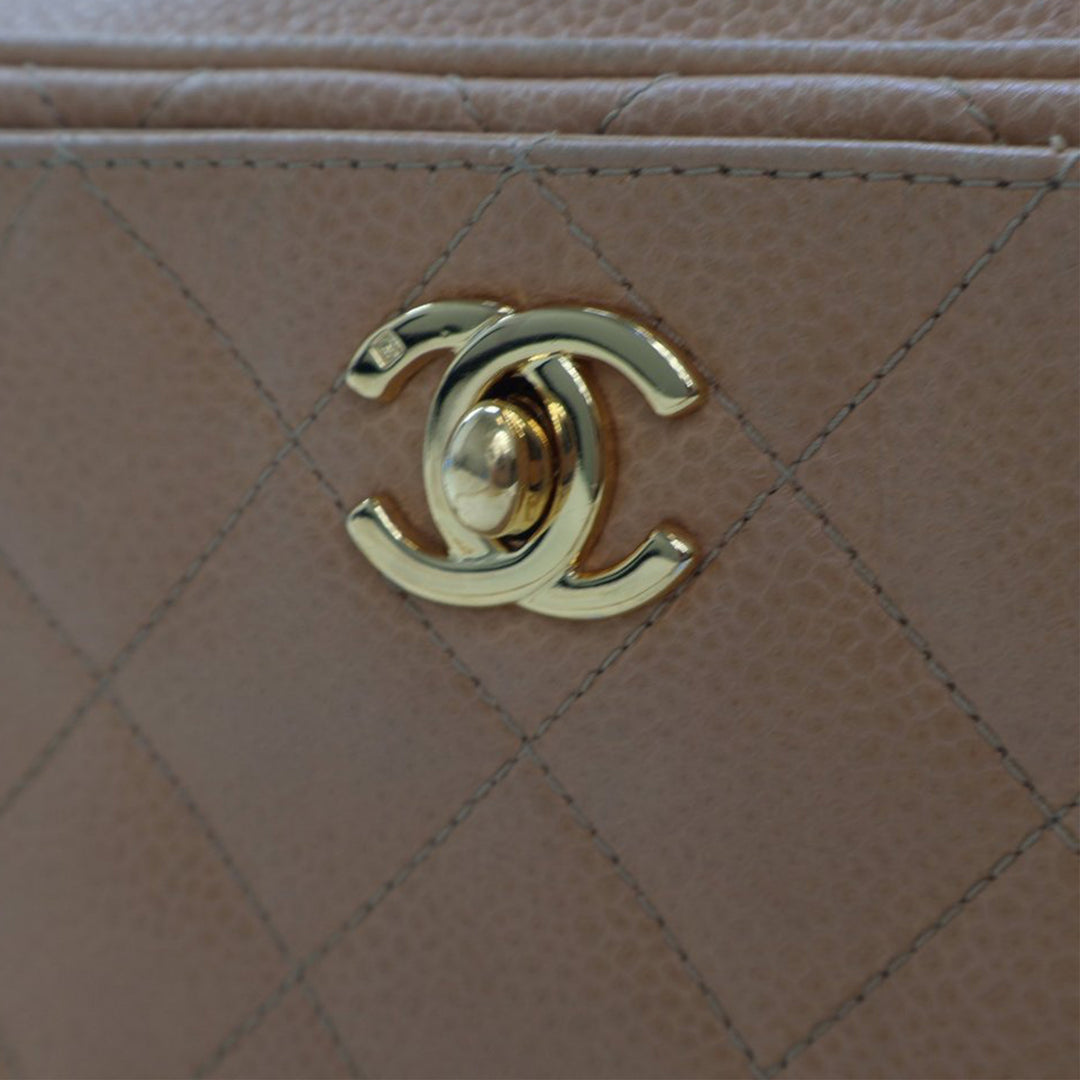CC Quilted Caviar Camera Bag Brown - Gaby Paris