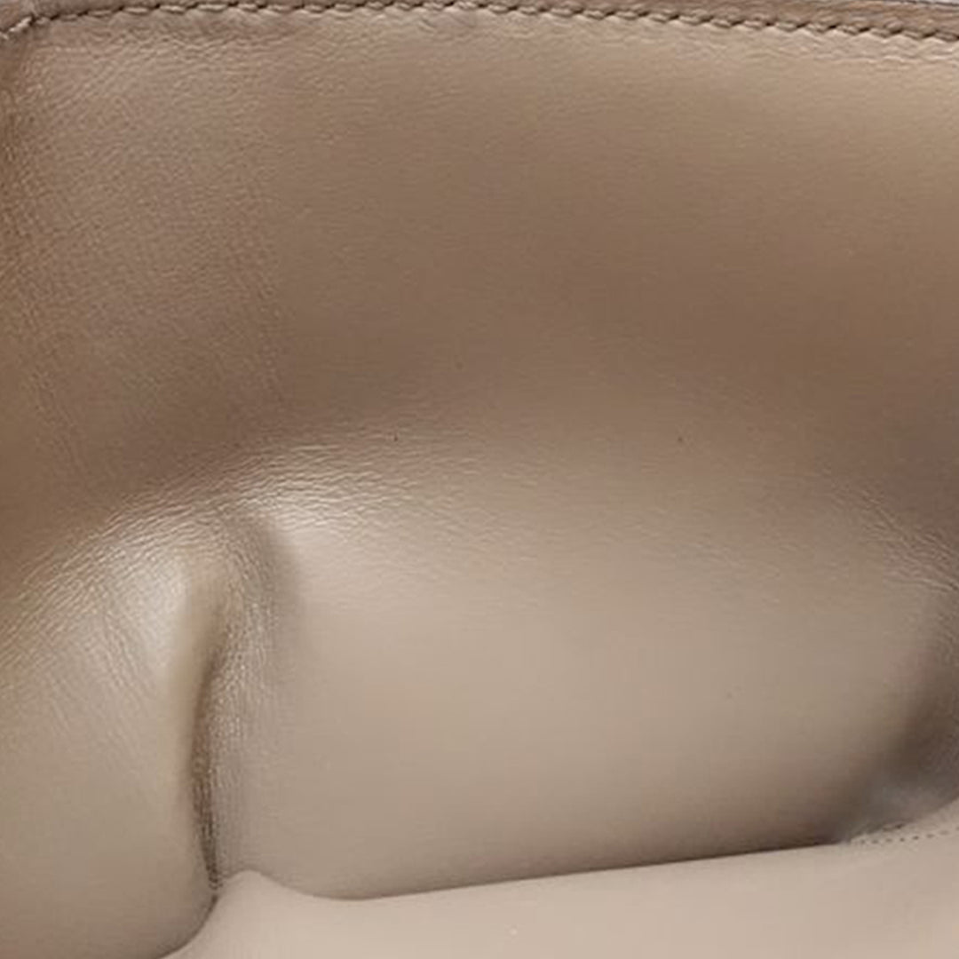 Louis Vuitton Taurillon Capucines Compact Portefeuille