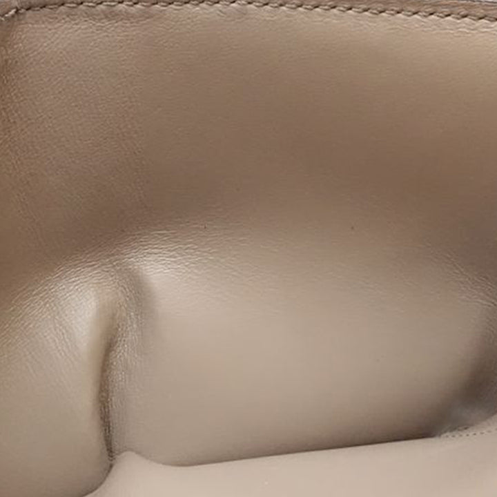 Louis Vuitton Taurillon Capucines Compact Portefeuille