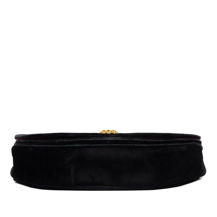 Chanel Sac bandoulière CC Horizontal Matelassé Crescent à rabat Noir – vue 3 – GABY PARIS