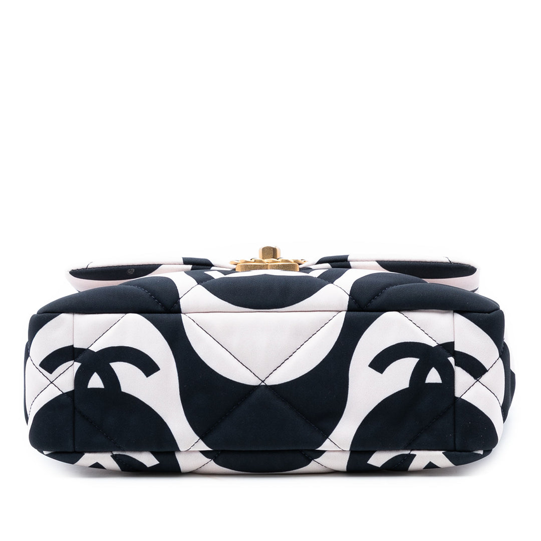 Chanel Medium Printed Soie 19 à rabat