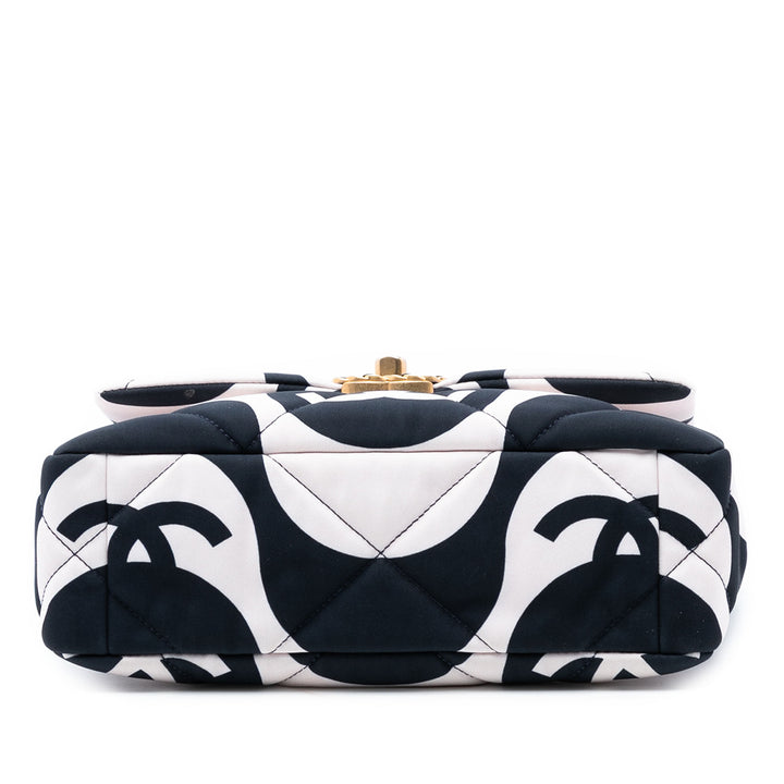 Chanel Medium Printed Soie 19 à rabat