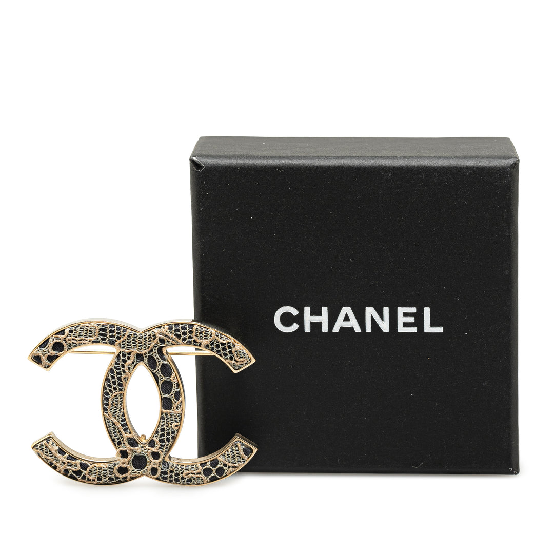 Chanel Tweed and Lace CC Logo Brooch Gold - GABY PARIS