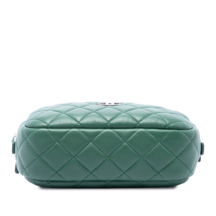 Chanel CC Matelassé Camera Étui Petit Cuir d'agneau Vert