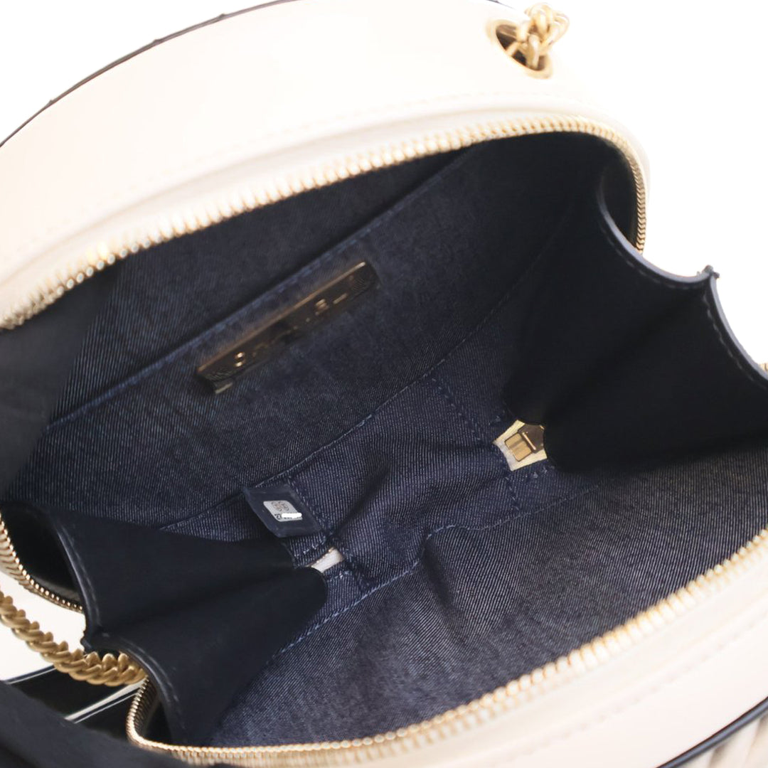 Chanel Crumpled Cuir de veau En Vogue Round Bag Noir