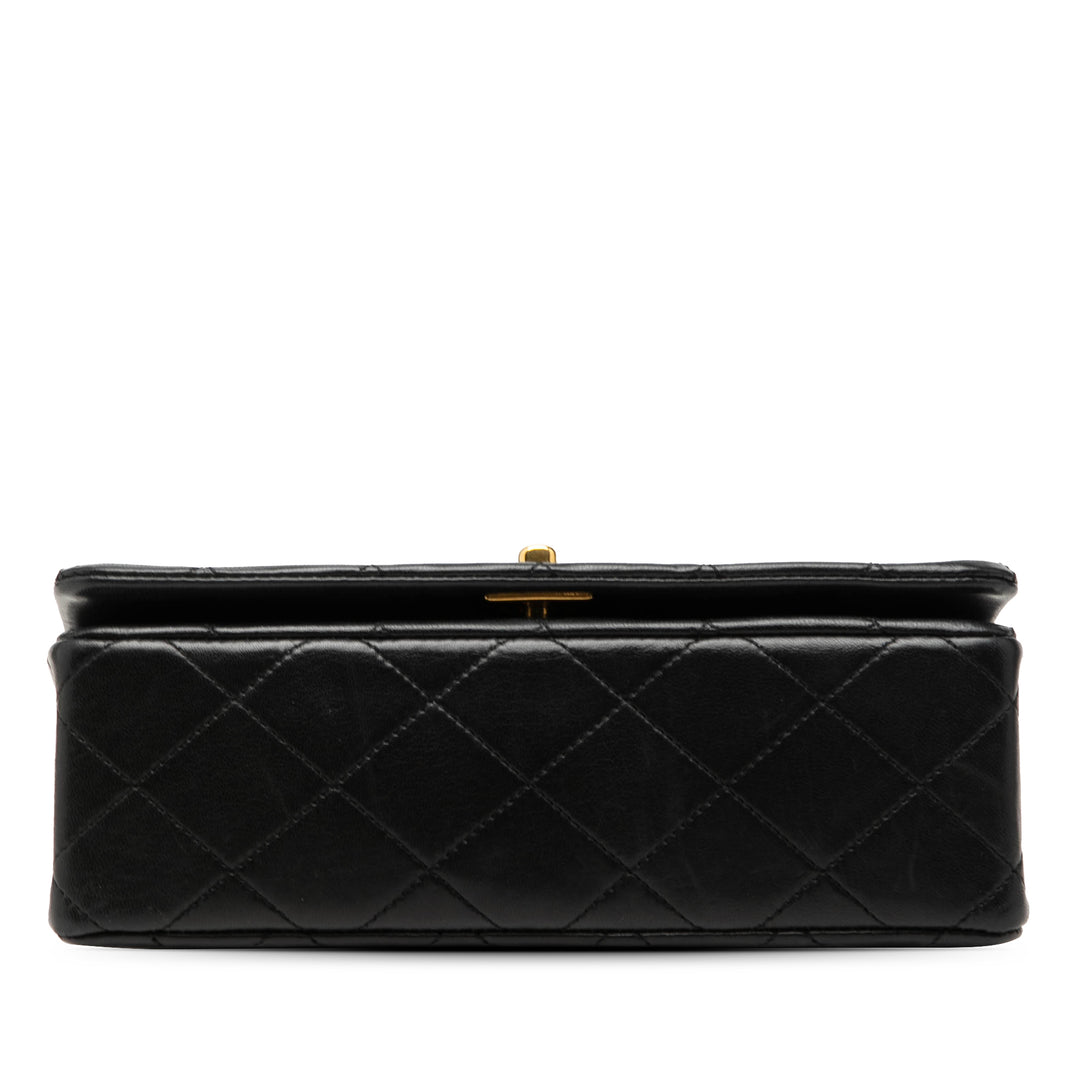 Chanel CC Matelassé Cuir d’agneau Turnlock Full Simple rabat