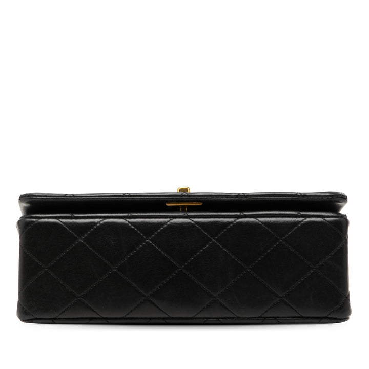 Chanel CC Matelassé Cuir d’agneau Turnlock Full Simple rabat