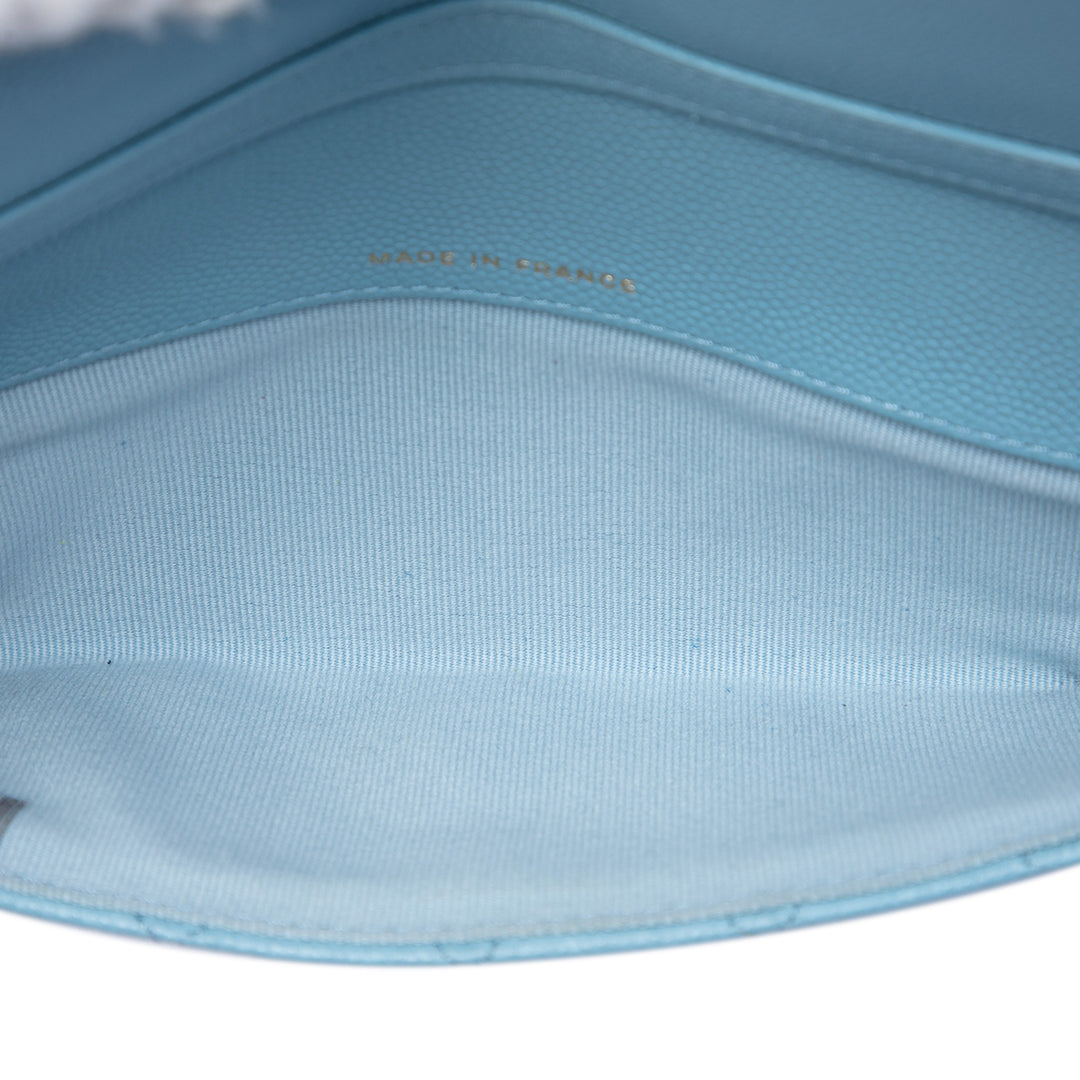 CC Matelassé Glasses Étui avec chaîne Cuir caviar Bleu