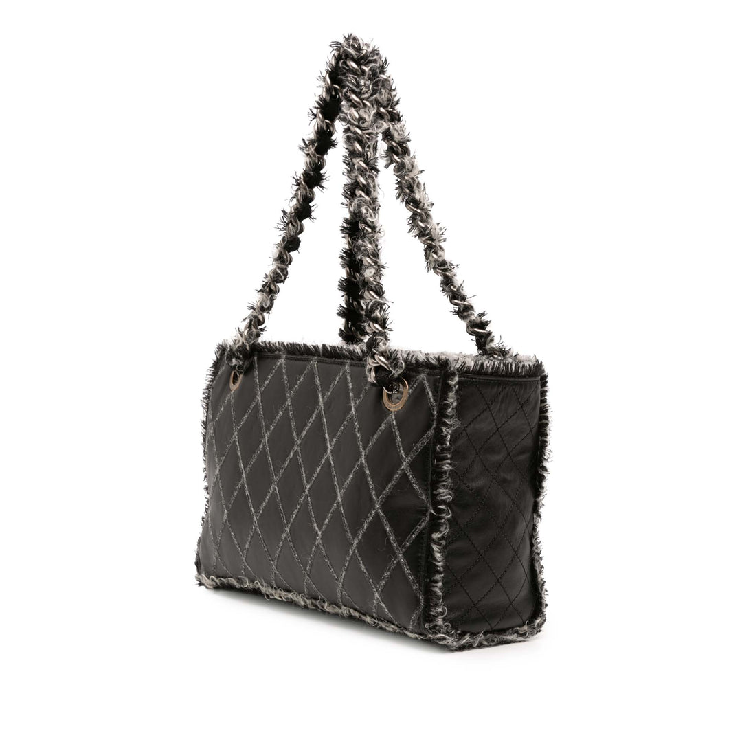 Chanel CC Quilted Cuir de veau Tweedy Shopping Cabas Noir