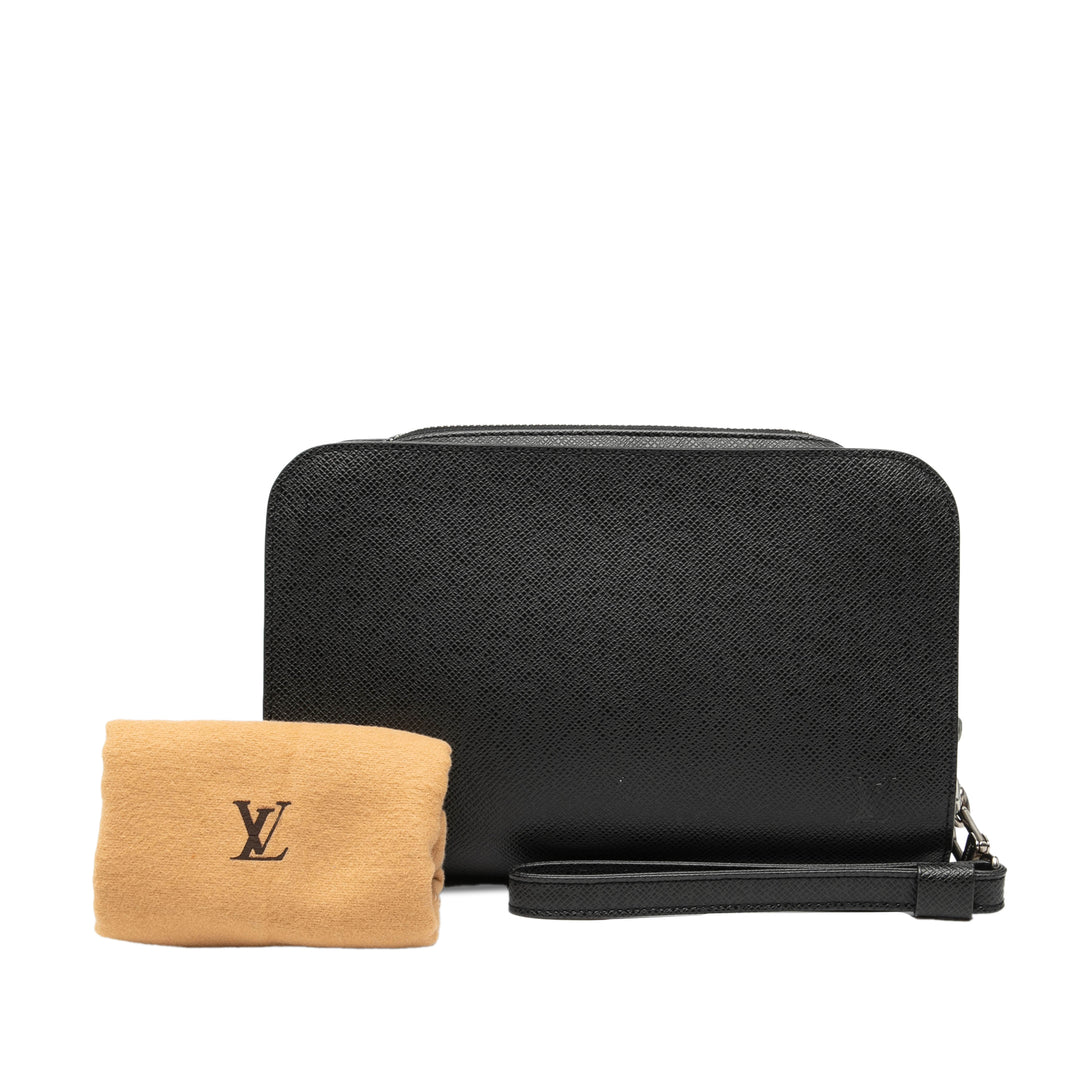 Louis Vuitton Taiga Pochette Baikal