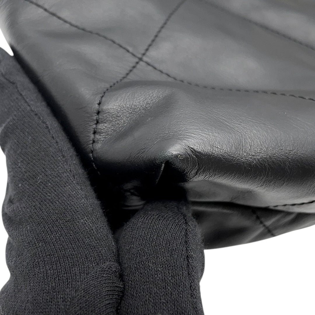 Matelassé brillant 22 Sac Moyen Cuir de veau Noir