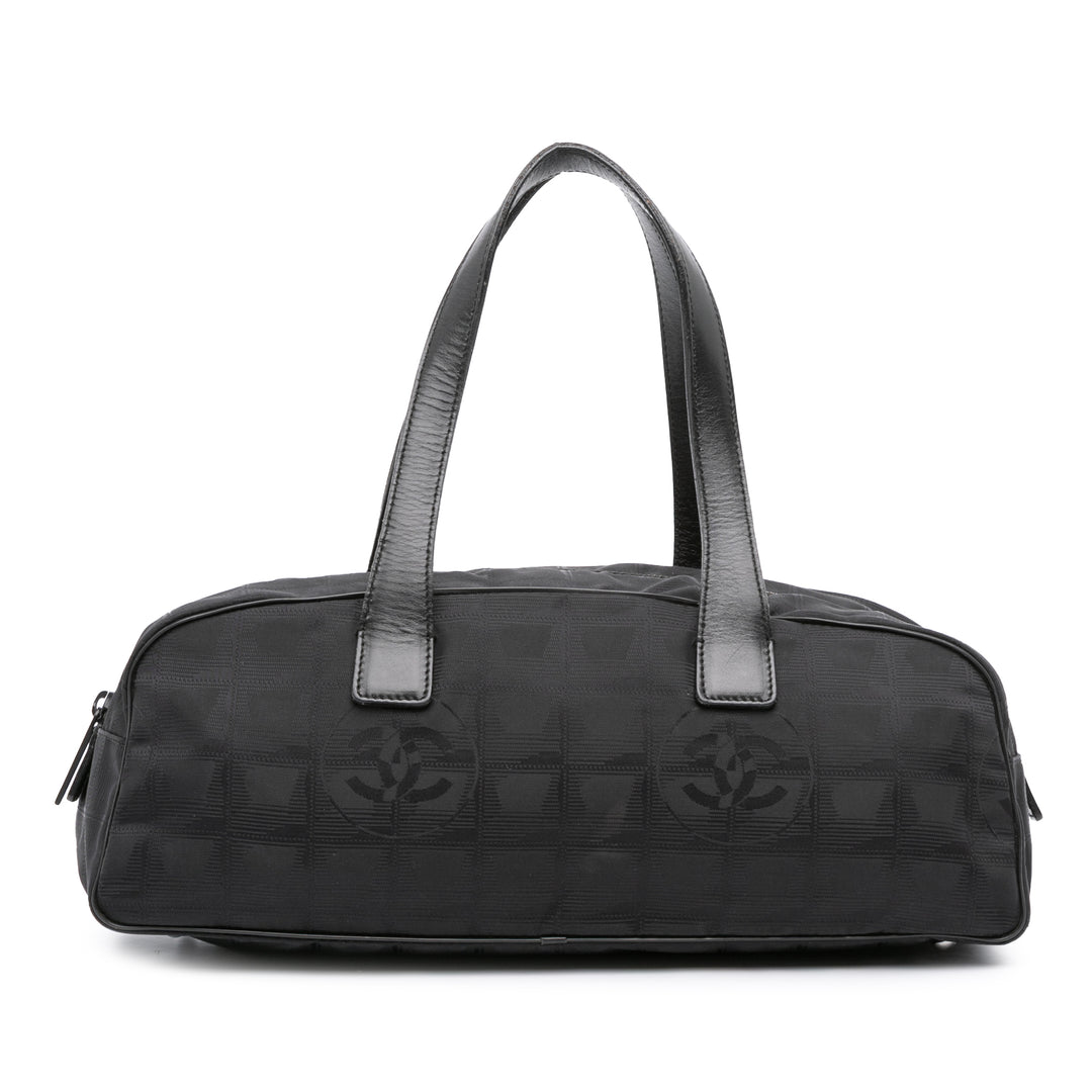 Chanel New Travel Line Nylon Sac à main Noir – GABY PARIS Authentique