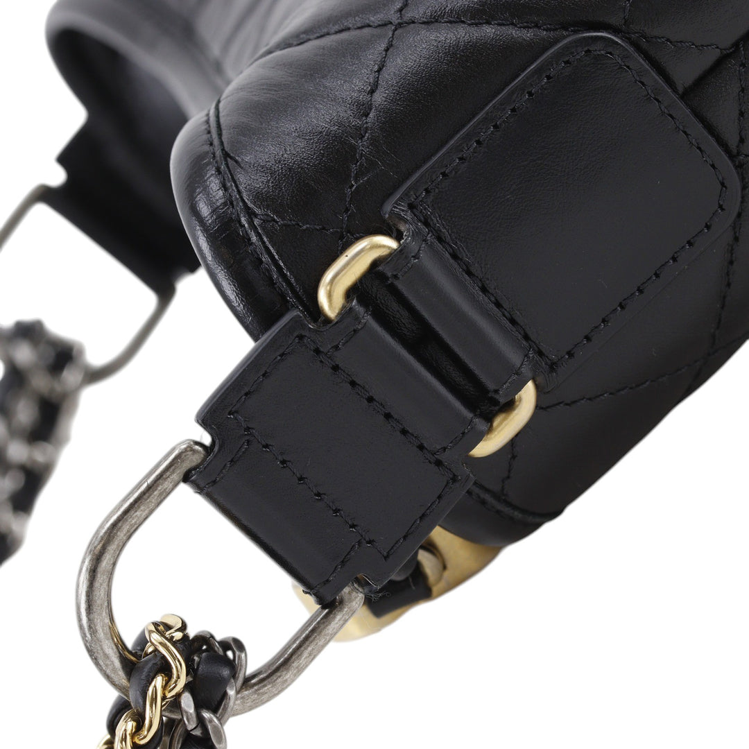 Matelassé Gabrielle Hobo Petit Cuir d'agneau Noir