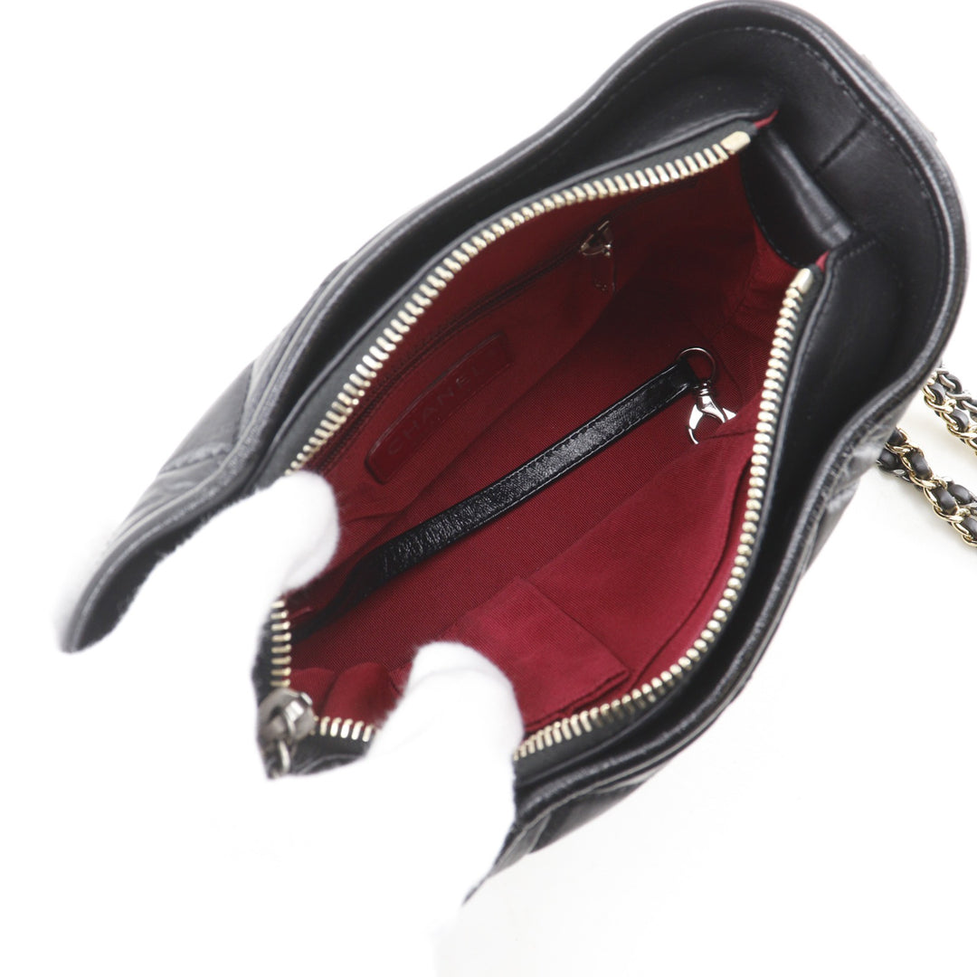 Matelassé Gabrielle Hobo Petit Cuir d'agneau Noir