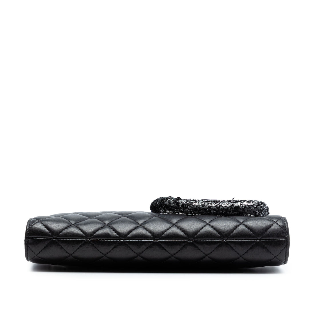 Chanel Métallisé et Matelassé Mineral Nights Pochette Wristlet Cuir d'agneau