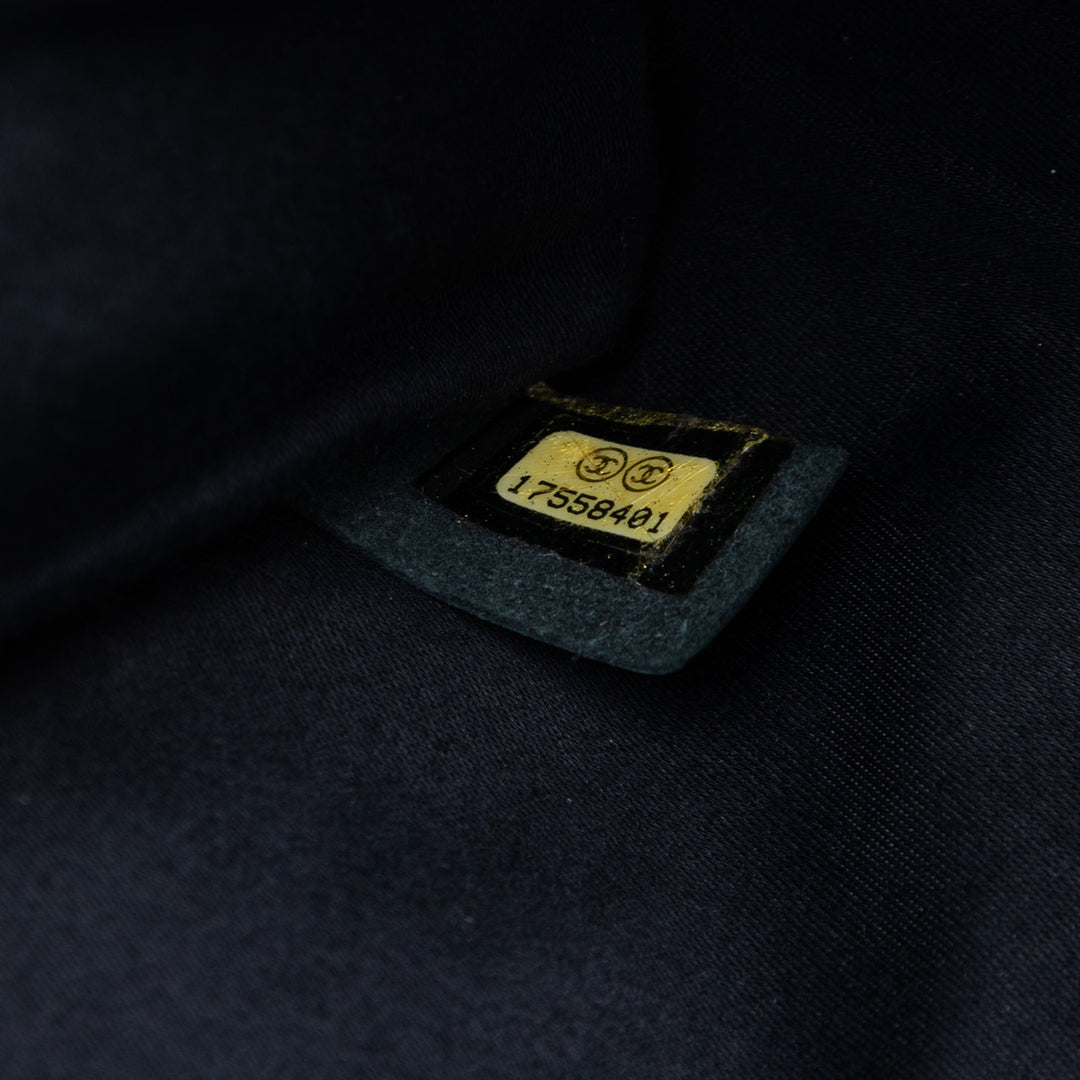 Chanel Métallisé et Matelassé Mineral Nights Pochette Wristlet Cuir d'agneau