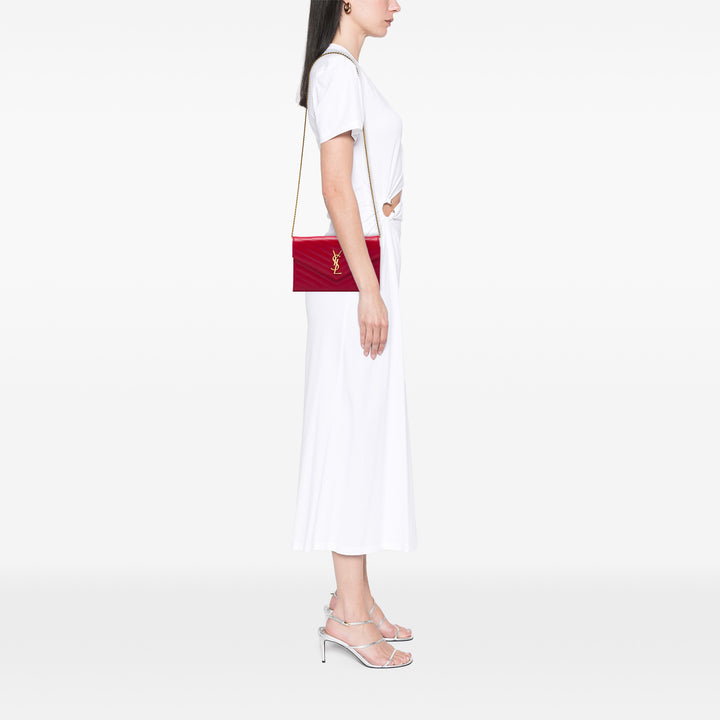 Saint Laurent Grain De Poudre Cassandre Enveloppe Chaîne Portefeuille Rouge