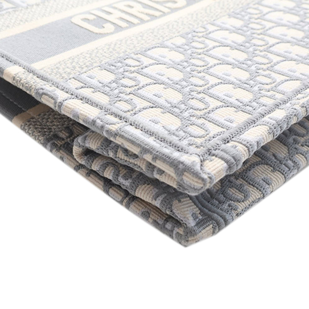 Dior Medium Oblique brodé Toile Book Cabas