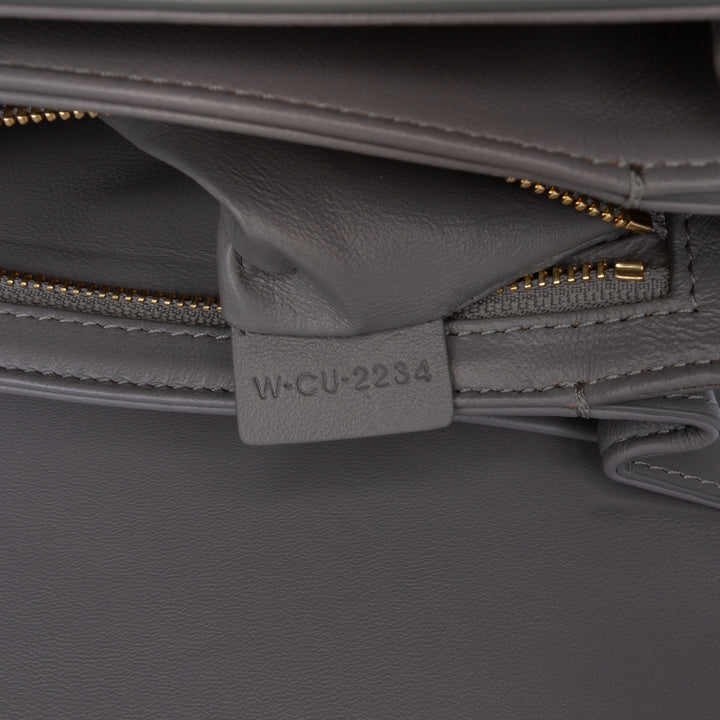 Celine Classique brillant Cuir de veau Triomphe Sac porté croisé