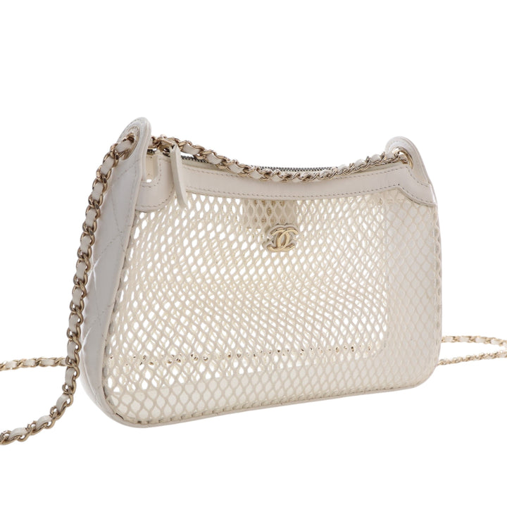 CC Mesh et brillant Pochette avec chaîne Cuir d'agneau Blanc