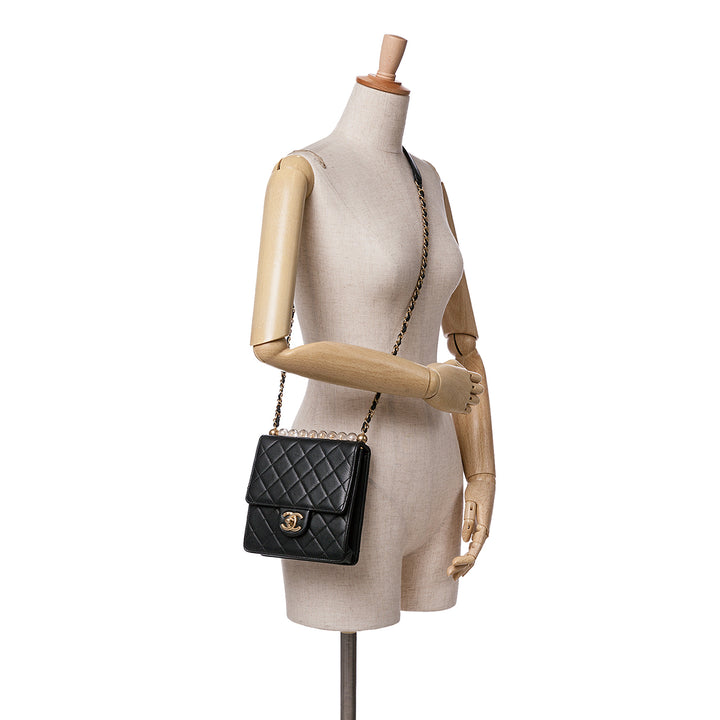 Quilted Goatskin Chic Pearls Flap Black - Gaby Paris